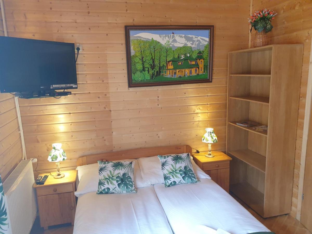 Sobieszow Apartament Basia Zielone Wzgorze -Willa Tosia Exteriér fotografie
